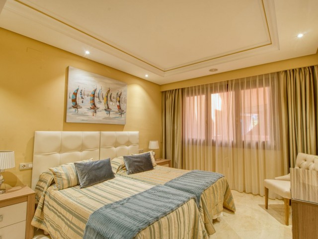 2 Bedrooms Apartment in Estepona