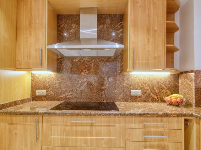 2 Bedrooms Apartment in Estepona