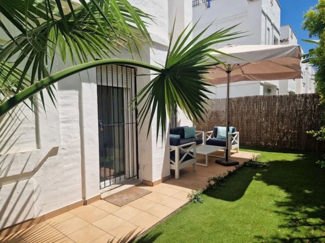 3 Bedrooms Townhouse in Nueva Andalucía