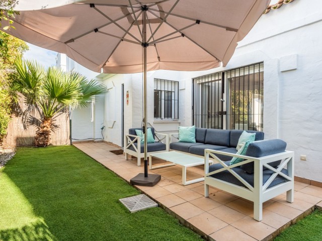 3 Soveroms Rekkehus i Nueva Andalucía