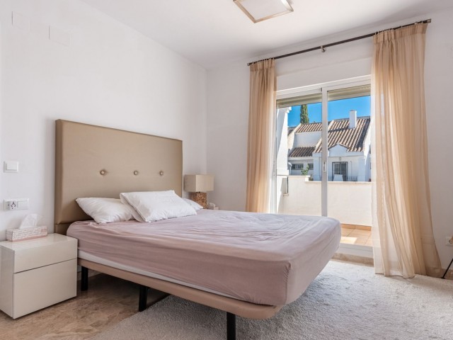 3 Soveroms Rekkehus i Nueva Andalucía