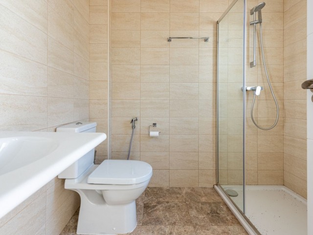 3 Soveroms Rekkehus i Nueva Andalucía