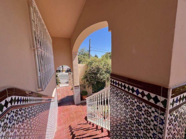 5 Bedrooms Villa in Benalmadena