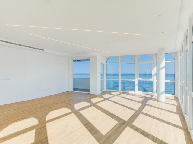 Penthouse in Estepona