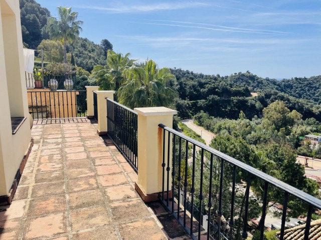 Villa con 2 Dormitorios  en Istán