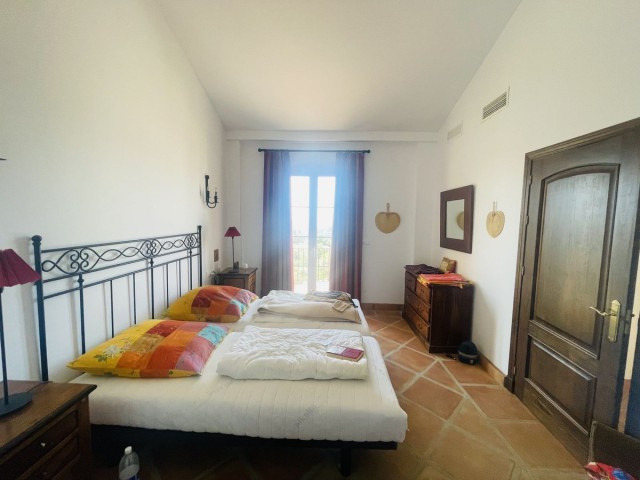 Villa con 2 Dormitorios  en Istán