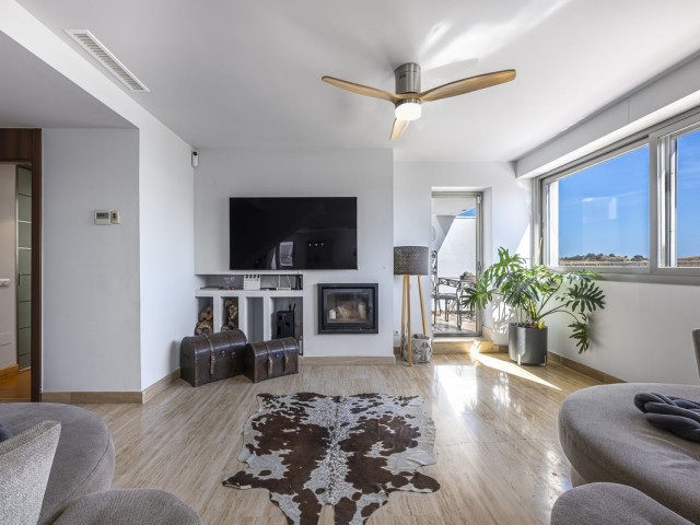5 Bedrooms Apartment in La Cala de Mijas
