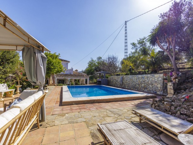 Villa avec 3 Chambres  à Riogordo