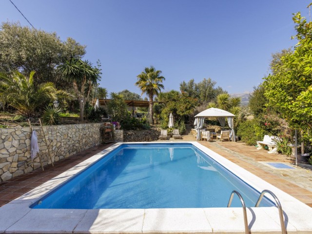 Villa avec 3 Chambres  à Riogordo