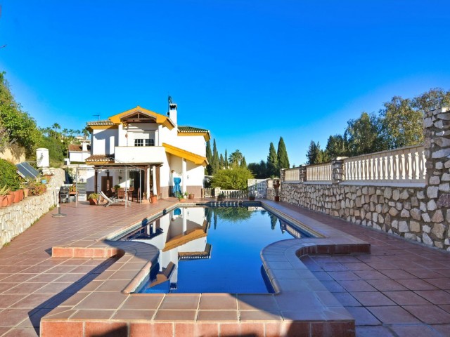 5 Bedrooms Villa in Campo Mijas