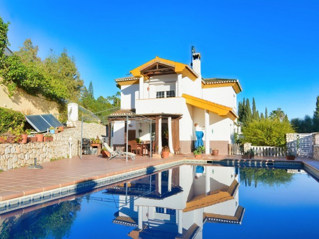 5 Bedrooms Villa in Campo Mijas