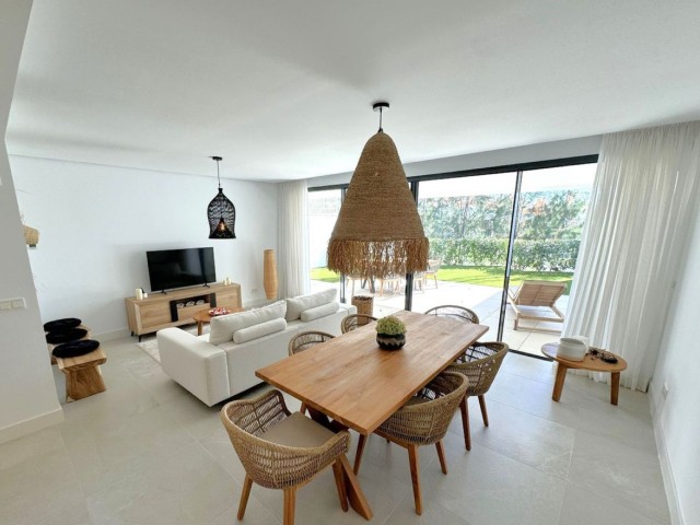 3 Bedrooms Apartment in Cabopino