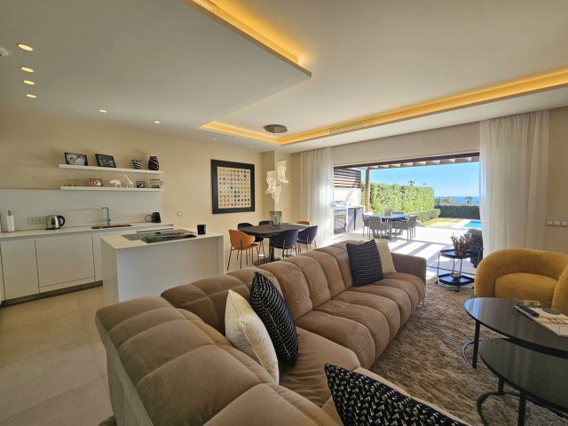 3 Slaapkamer Rijtjeshuis in New Golden Mile