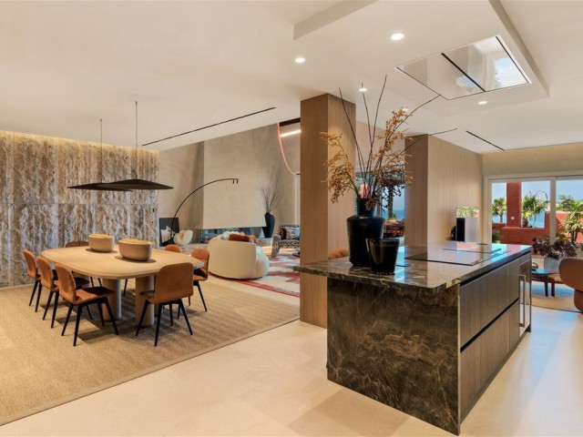Penthouse in New Golden Mile
