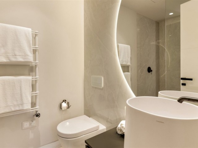 Penthouse in New Golden Mile