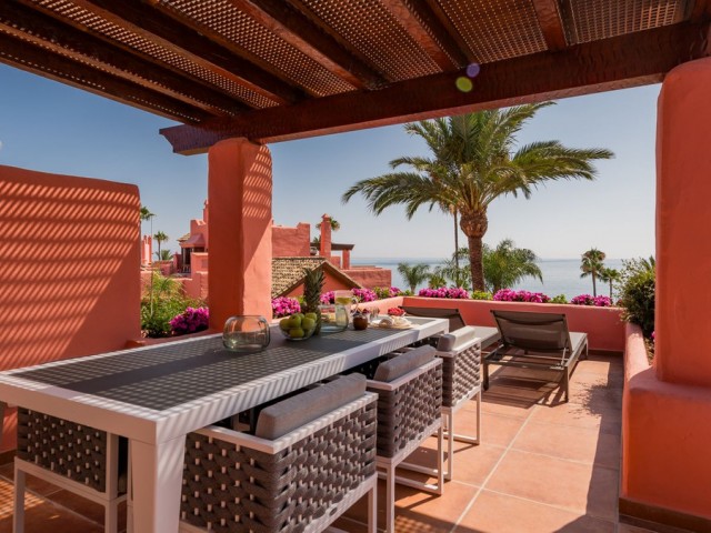 Penthouse in New Golden Mile