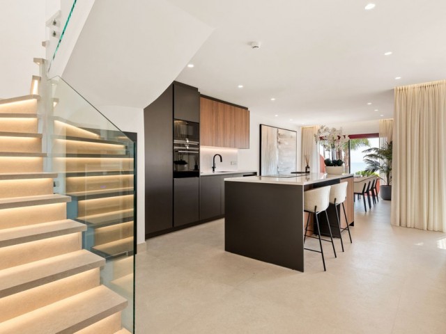 Penthouse in New Golden Mile