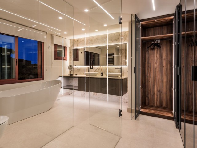 Penthouse in New Golden Mile