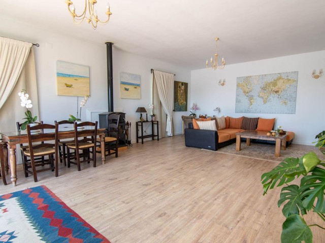 4 Schlafzimmer Villa in Estepona