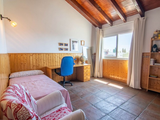 4 Schlafzimmer Villa in Estepona