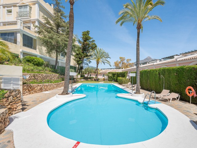 2 Makuuhuoneen Huoneisto Nueva Andalucía