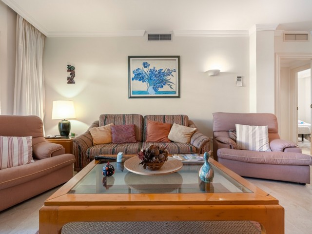 2 Schlafzimmer Apartment in Nueva Andalucía