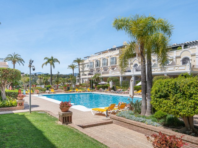 2 Schlafzimmer Apartment in Nueva Andalucía
