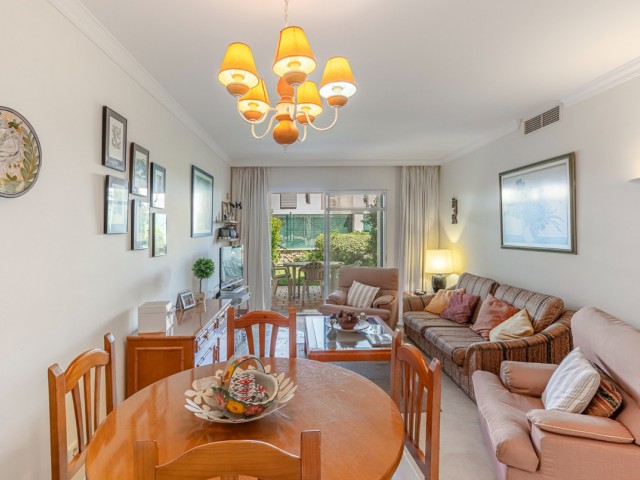 2 Schlafzimmer Apartment in Nueva Andalucía