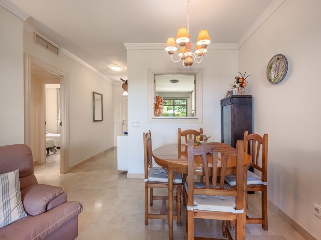 2 Schlafzimmer Apartment in Nueva Andalucía