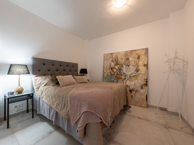 Apartamento con 3 Dormitorios  en Nueva Andalucía