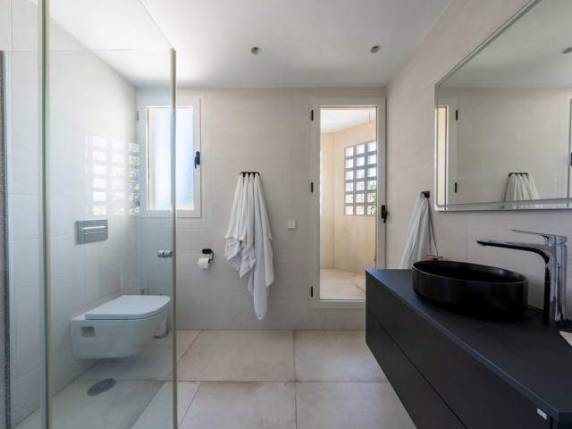 Apartamento con 3 Dormitorios  en Nueva Andalucía