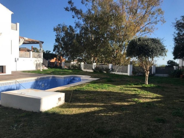4 Schlafzimmer Villa in Benalmadena