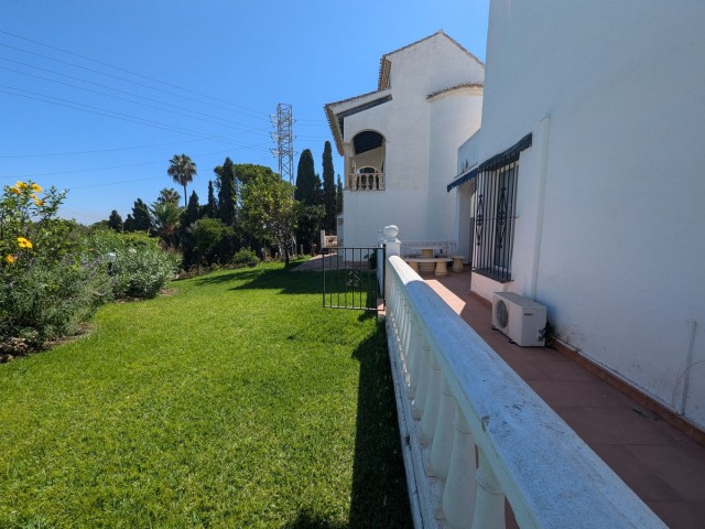 3 Bedrooms Townhouse in Calahonda