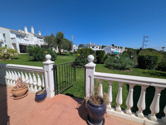 3 Bedrooms Townhouse in Calahonda