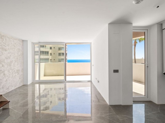 Kattohuoneisto Benalmadena Costa