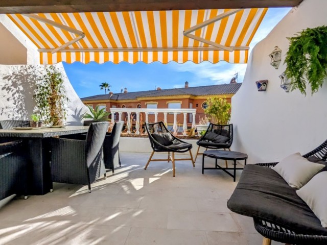 3 Slaapkamer Rijtjeshuis in New Golden Mile