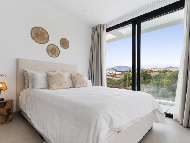 Villa avec 6 Chambres  à Estepona