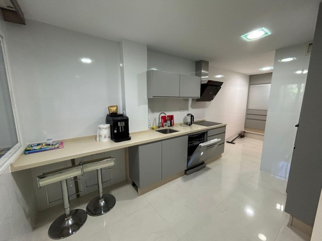 2 Schlafzimmer Apartment in Elviria