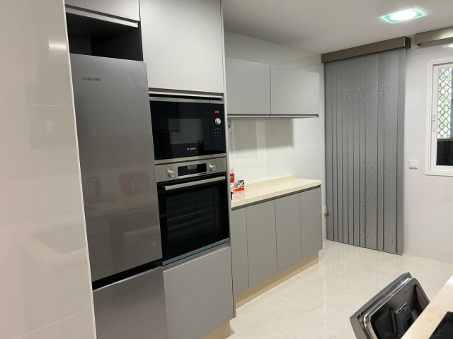 2 Schlafzimmer Apartment in Elviria