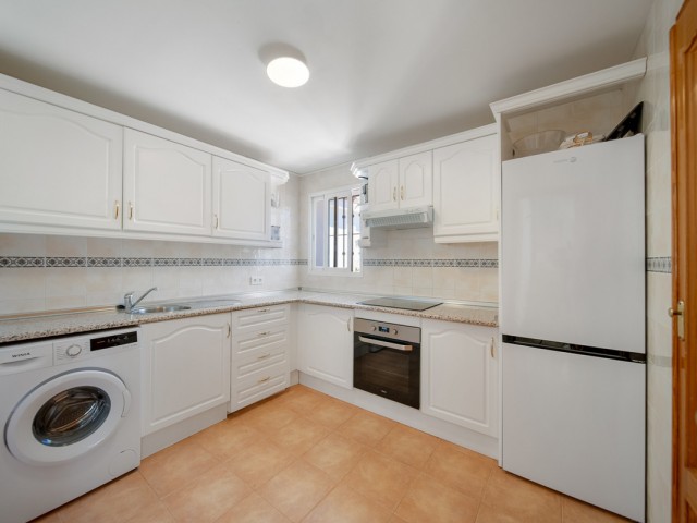 3 Bedrooms Apartment in Nueva Andalucía