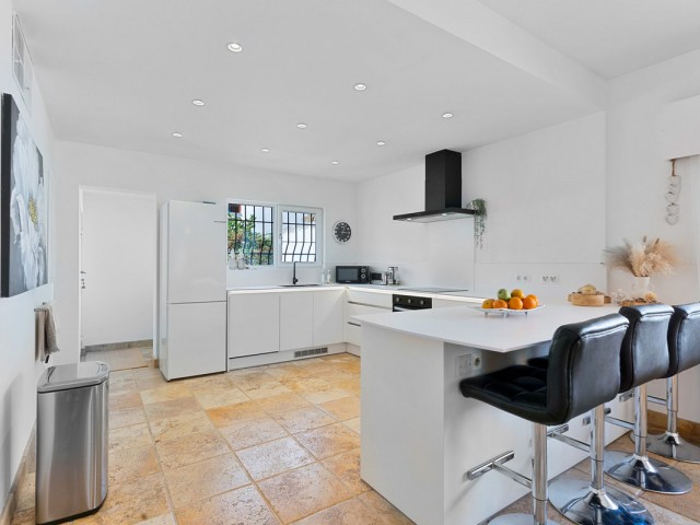 5 Soveroms Villa i Nueva Andalucía