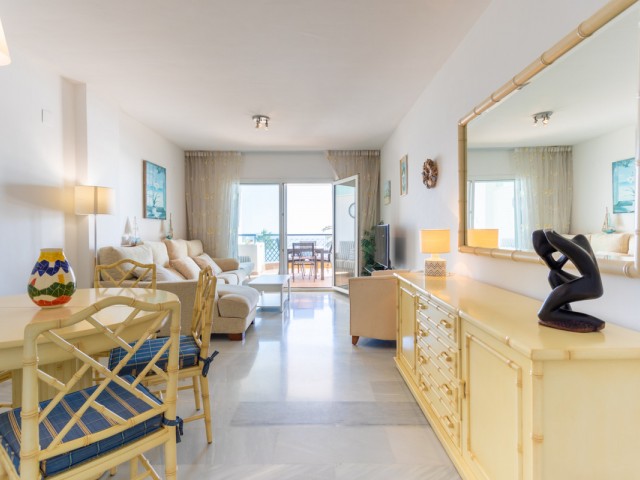 Appartement avec 3 Chambres  à Calahonda