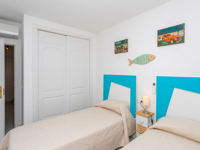 Appartement avec 3 Chambres  à Calahonda