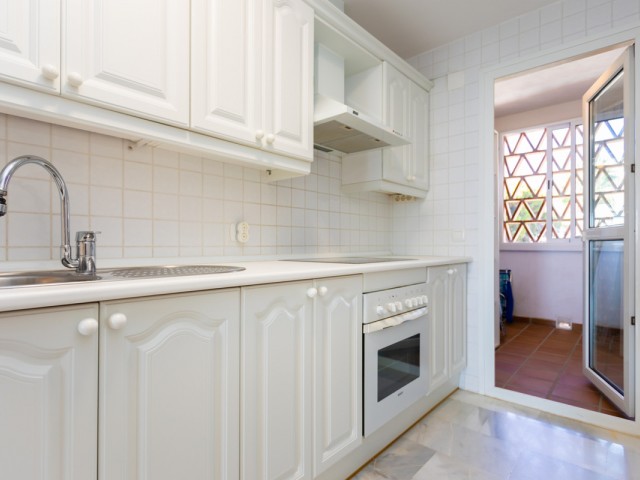 Appartement avec 3 Chambres  à Calahonda