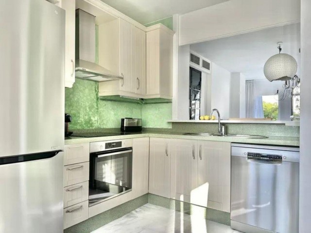 2 Soveroms Leilighet i The Golden Mile