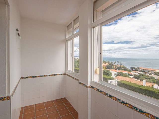 4 Soveroms Villa i Estepona