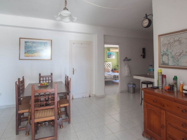 4 Soveroms Villa i Estepona
