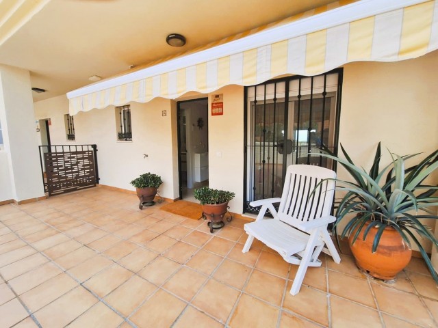 Appartement avec 2 Chambres  à Elviria