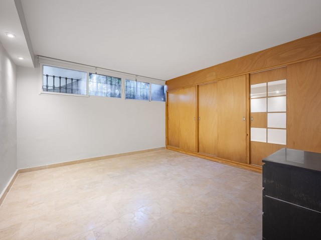 4 Bedrooms Villa in Nueva Andalucía