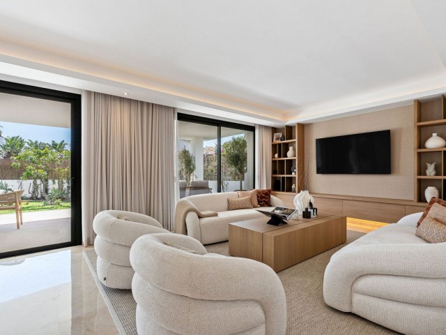 5 Soveroms Villa i Nueva Andalucía